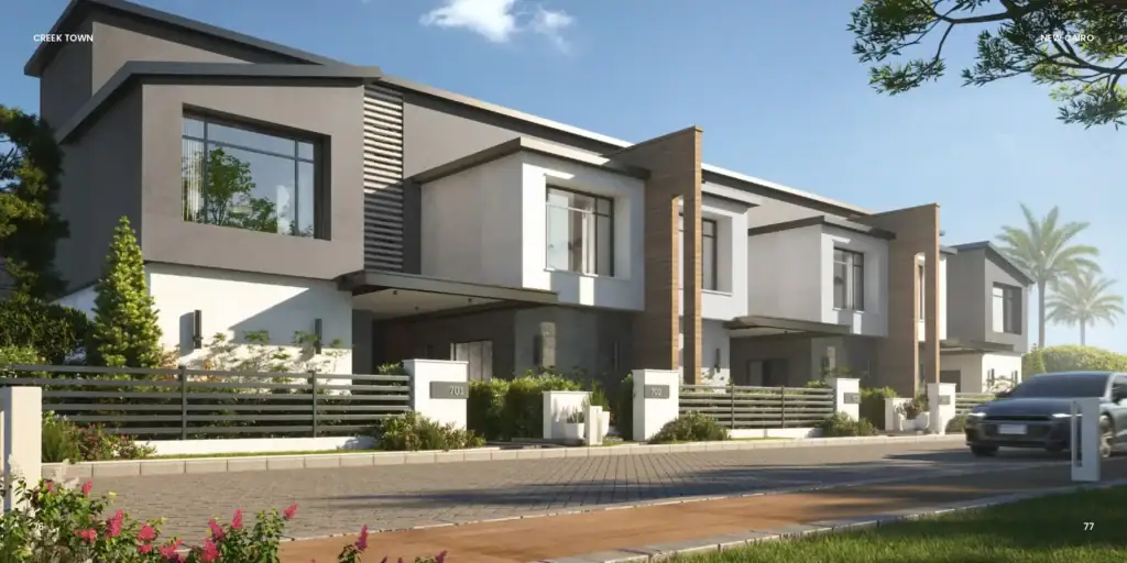 Townhouses in Creek Town Compound